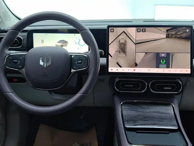 Leapmotor C11 — Фото автомобиля 12