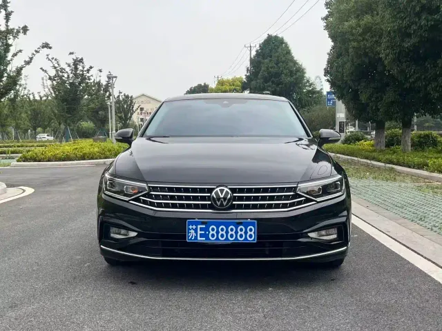 Volkswagen Magotan — Фото автомобиля 3