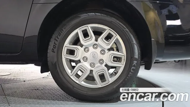 Hyundai Staria — Фото автомобиля 21