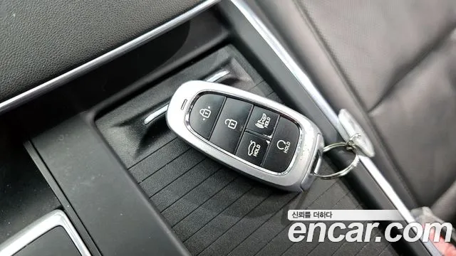 Hyundai Grandeur Новый Grandeur IG — Фото автомобиля 16