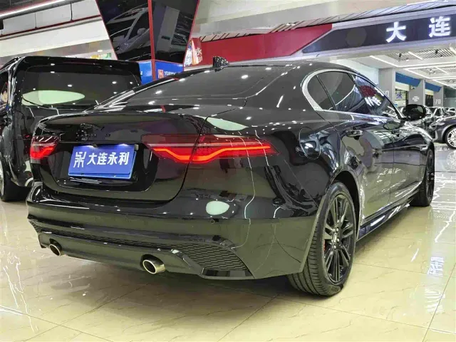 Jaguar XEL — Фото автомобиля 16