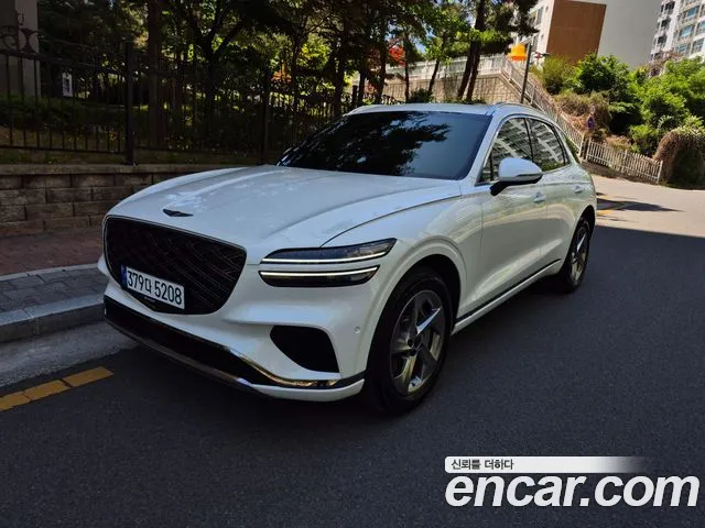 Genesis GV70 2.5T Бензин AWD — Фото автомобиля 2