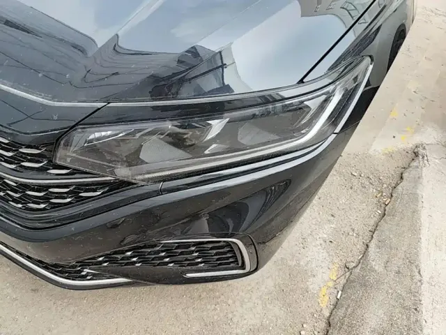 Volkswagen Passat — Фото автомобиля 17