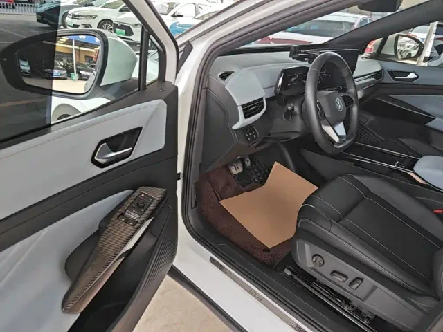 Volkswagen ID.4 X — Фото автомобиля 15