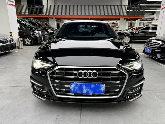 Audi A6L — Фото автомобиля 2