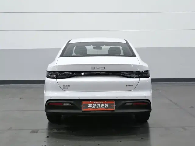 BYD Seal 05 DM-i — Фото автомобиля 4