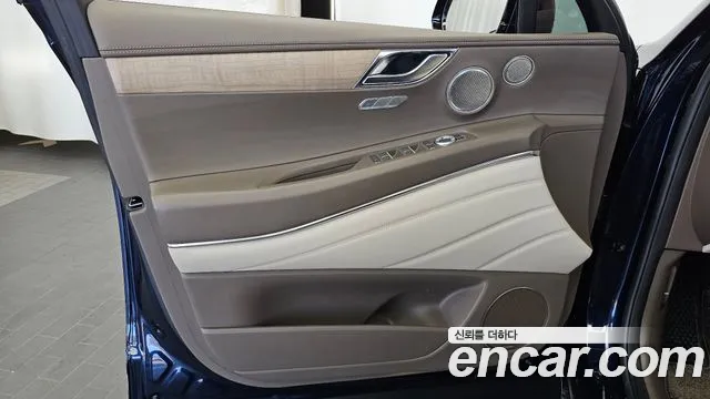 Genesis GV80 — Фото автомобиля 13