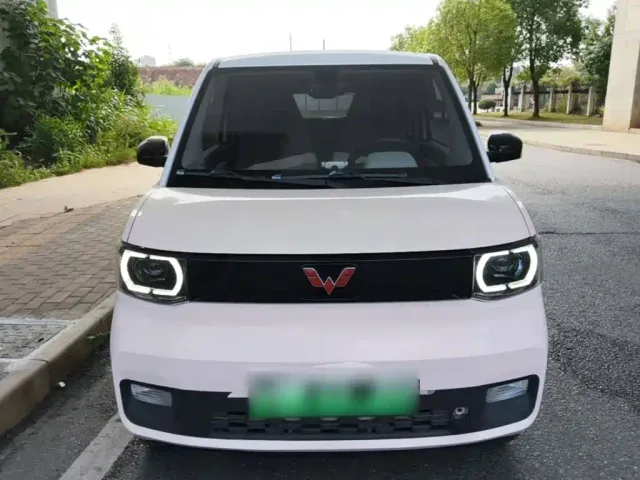 Wuling Hongguang Mini EV — Фото автомобиля 2