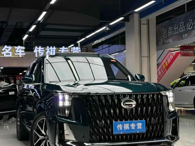 GAC Trumpchi GS8 — Фото автомобиля 4