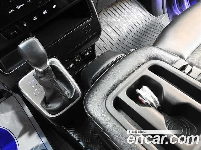 Hyundai Staria Staria Карго 3 места — Фото автомобиля 8