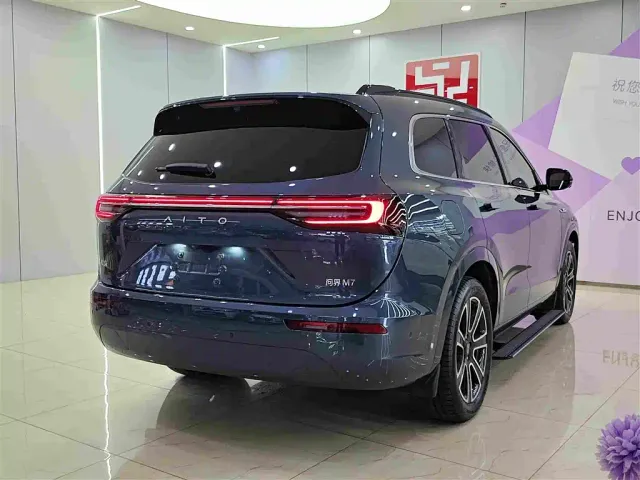 Aito M7 — Фото автомобиля 5
