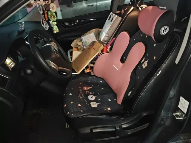 Nissan Tiida — Фото автомобиля 16