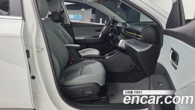 Hyundai Kona Kona (SX2) Бензин 1.6 турбо 2WD — Фото автомобиля 11