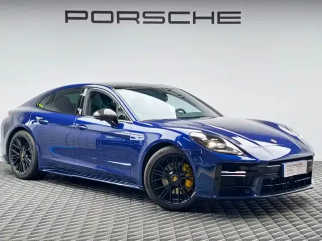 Porsche Panamera — Фото автомобиля 2