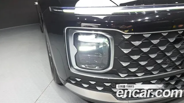 Hyundai Grandeur Grandeur (GN7) 2.5 Бензин 2WD — Фото автомобиля 20