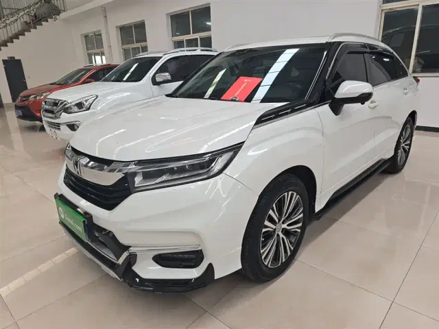 Фотография автомобиля — Honda Avancier