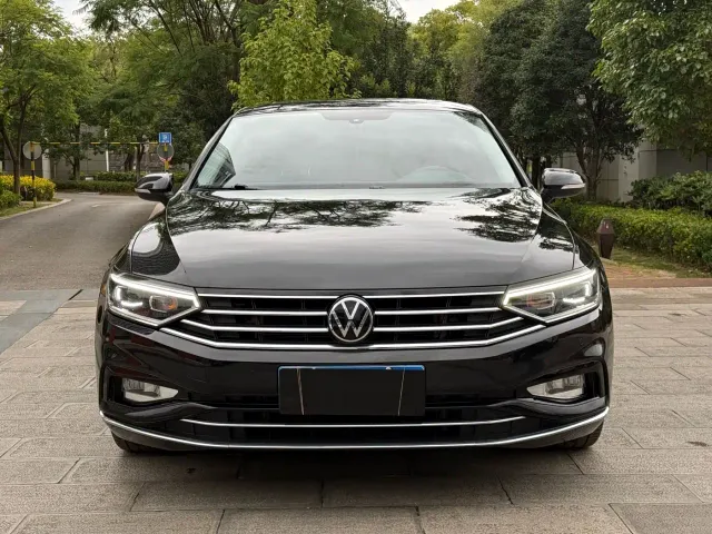 Volkswagen Magotan — Фото автомобиля 2