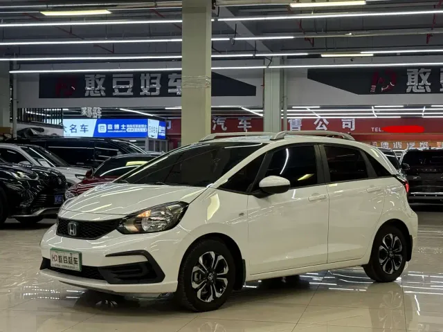 Фотография автомобиля — Honda Fit