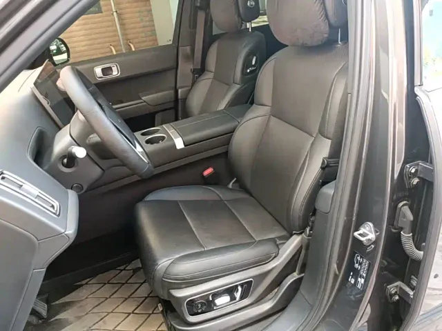 Li Auto L7 — Фото автомобиля 14