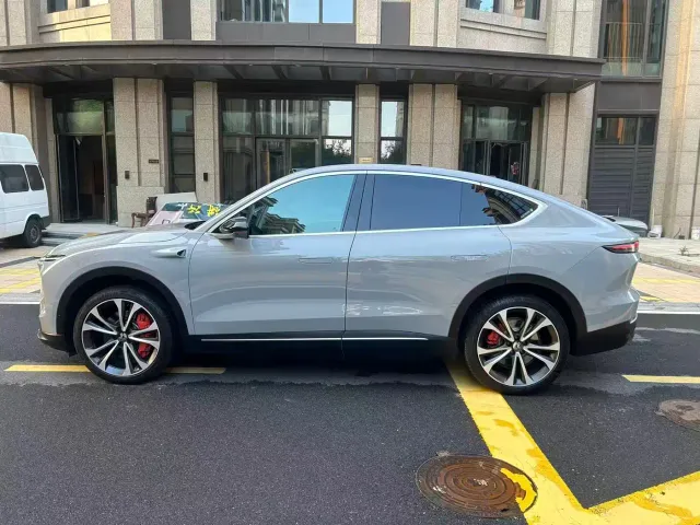 Nio EC7 — Фото автомобиля 3
