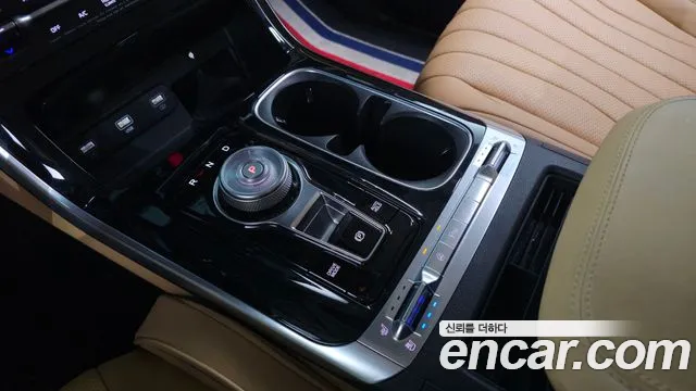 Kia Canival Carnival 4 поколение Бензин 9 мест Signature — Фото автомобиля 9