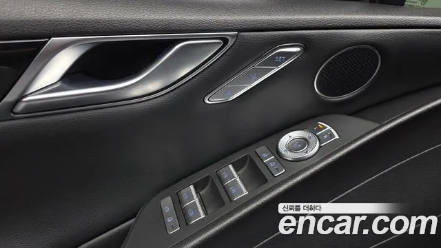 Genesis G80 Бензин 2.5 турбо 2WD — Фото автомобиля 28