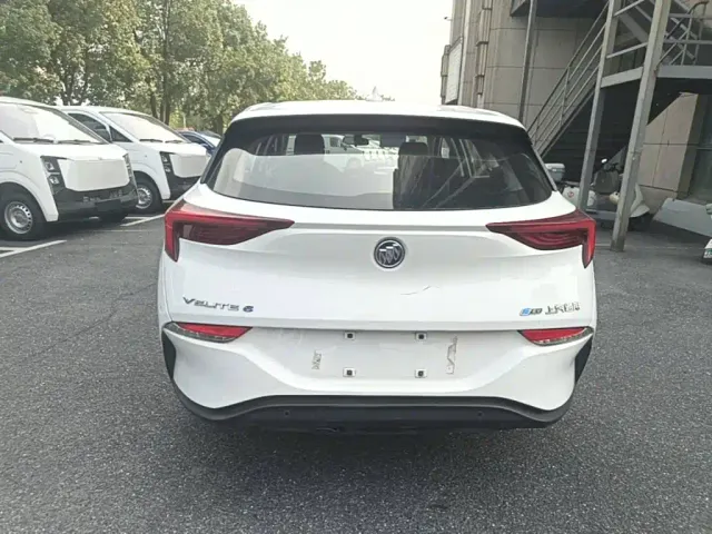 Buick Velite 6 — Фото автомобиля 5