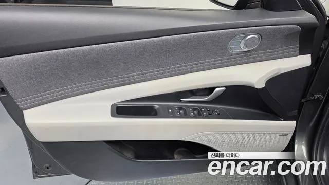 Hyundai AVANTE Avante (CN7) — Фото автомобиля 21