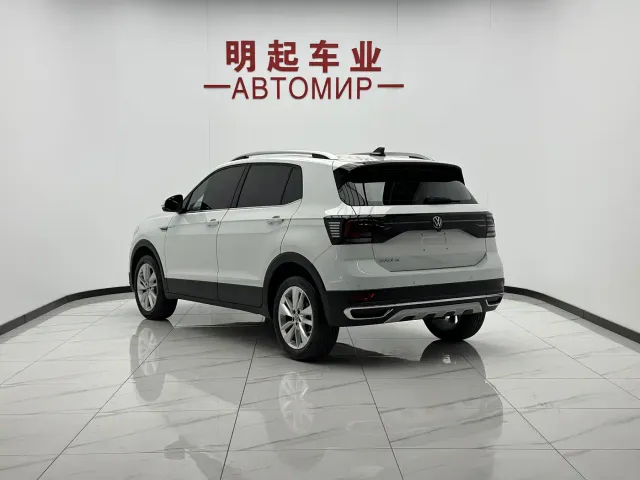 Volkswagen T-Cross — Фото автомобиля 7