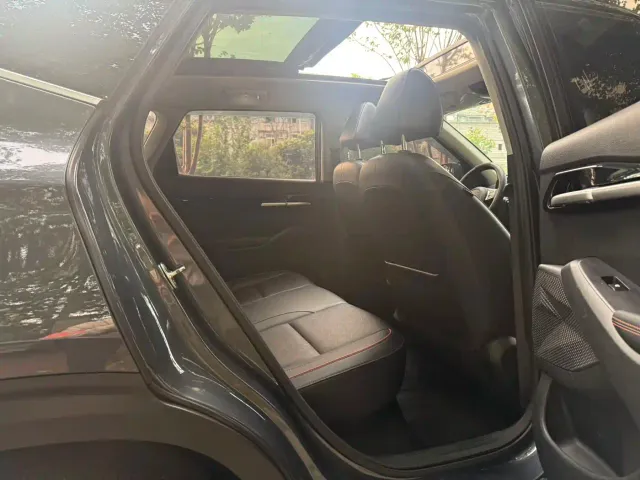 Kia Seltos — Фото автомобиля 12