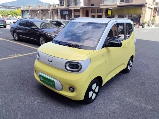 Фотография автомобиля — Wuling Hongguang Mini EV