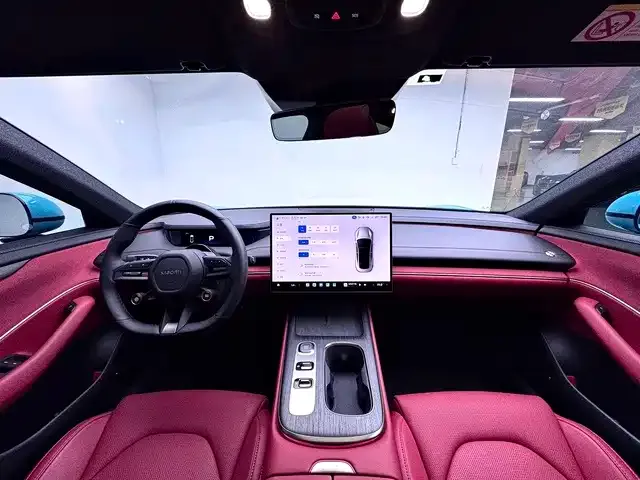 Xiaomi SU7 — Фото автомобиля 9