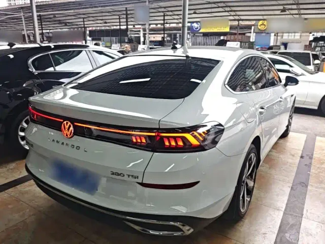 Volkswagen Lamando — Фото автомобиля 6