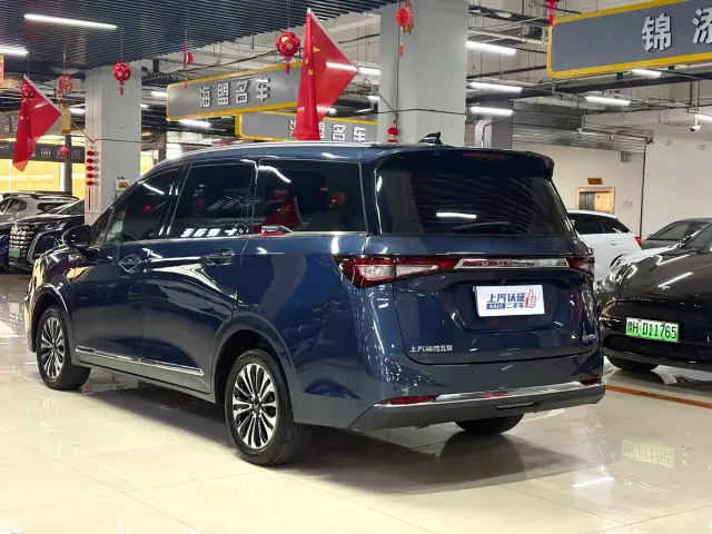 Wuling Jiachen — Фото автомобиля 6