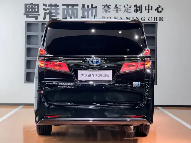 Toyota Vellfire — Фото автомобиля 6