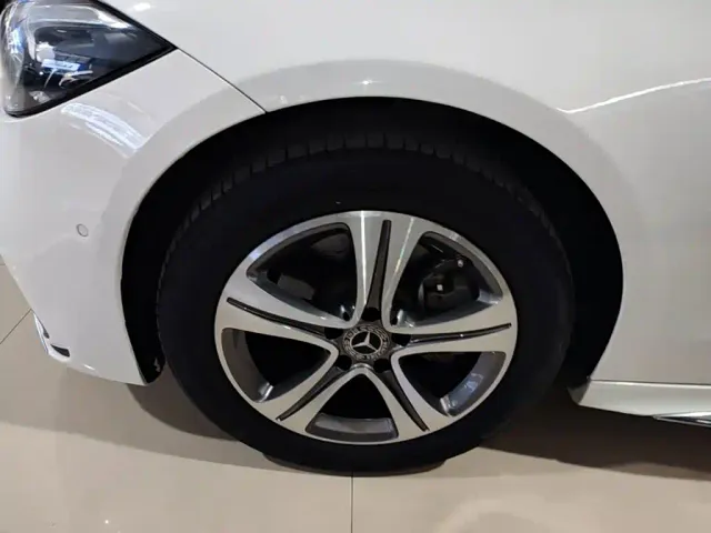 Mercedes-Benz C-Class — Фото автомобиля 22