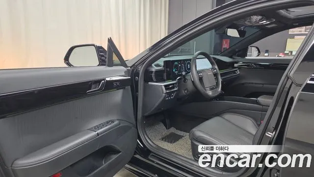 Hyundai Grandeur GN7 — Фото автомобиля 14