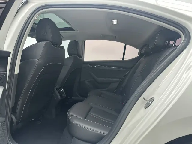 Skoda Octavia — Фото автомобиля 6
