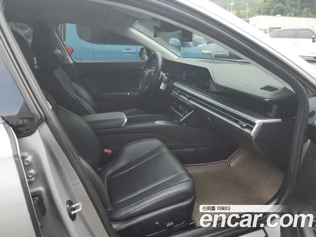 Hyundai Grandeur GN7 — Фото автомобиля 18