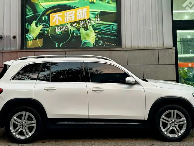 Mercedes-Benz GLB-Class — Фото автомобиля 3