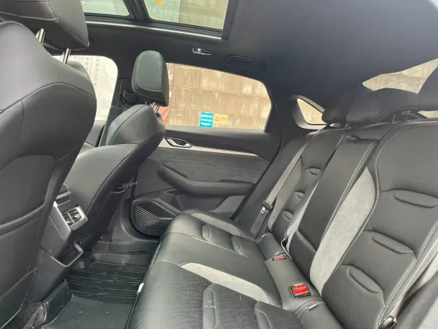 Geely Xing Rui 2023 2.0TD Exclusive Cyan-Green Edition — Фото автомобиля 12
