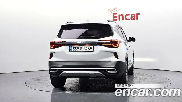 Kia Seltos Seltos Бензин 1.6 турбо 2WD — Фото автомобиля 4