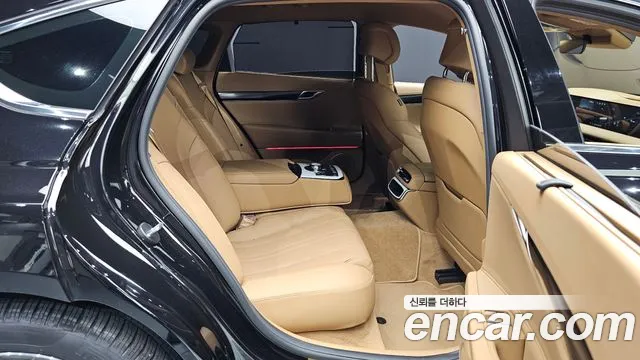 Genesis G80 Бензин 2.5 турбо 2WD — Фото автомобиля 8