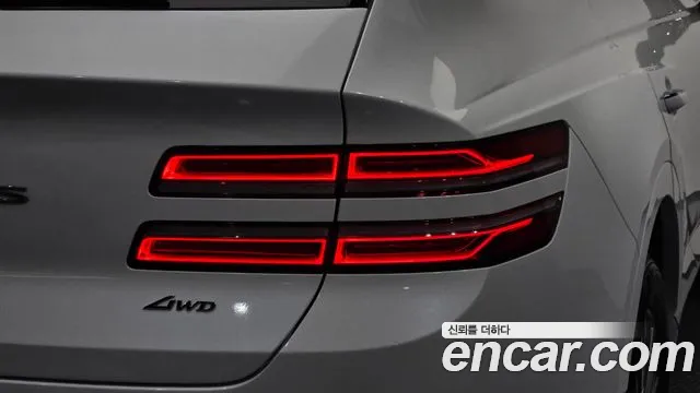 Genesis GV80 — Фото автомобиля 8