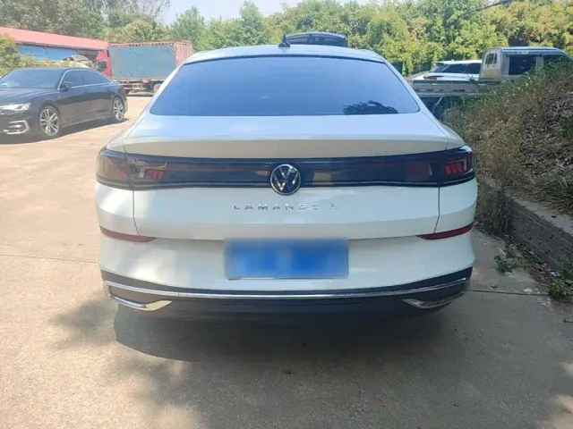 Volkswagen Lamando — Фото автомобиля 5
