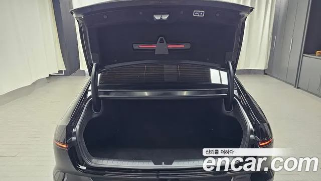 Hyundai Grandeur GN7 — Фото автомобиля 22