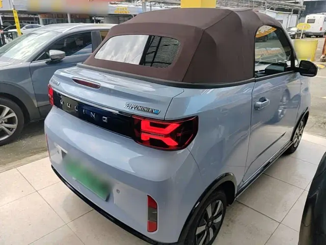 Wuling Hongguang Mini EV — Фото автомобиля 6