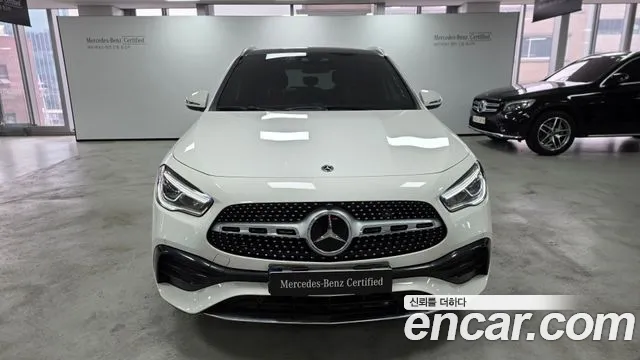 Mercedes-Benz GLA-Class — Фото автомобиля 3