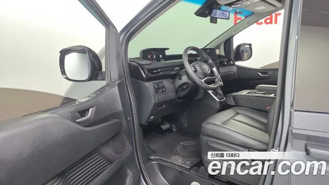 Hyundai Staria — Фото автомобиля 11