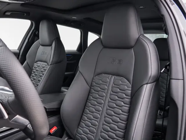 Audi RS 6 — Фото автомобиля 9